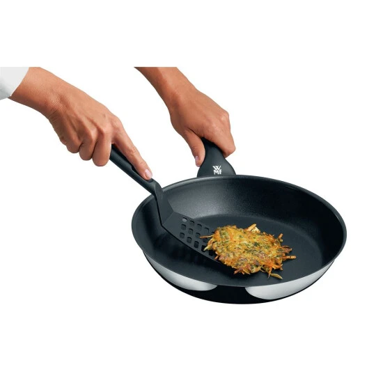 WMF Pfannenwender Kunststoff 31 Cm, Wender Mit Ablage-Knick Und Aussparungen, Pfannkuchenwender, Spülmaschinengeeignet 5 WMF Pfannenwender Kunststoff 31 Cm, Wender Mit Ablage-Knick Und Aussparungen, Pfannkuchenwender, Spülmaschinengeeignet – Bild 3
